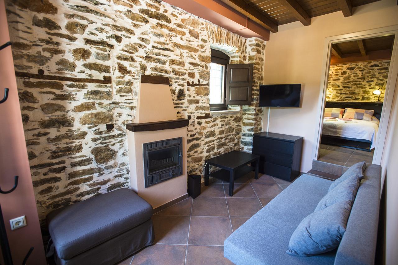 Thalia Traditional Guest House Promirion Extérieur photo